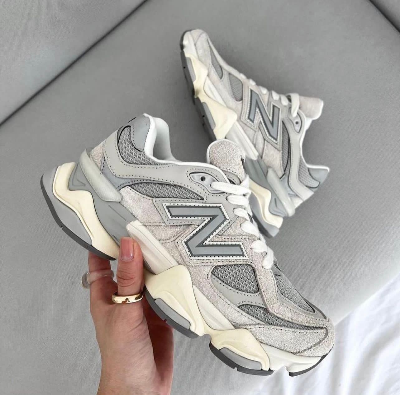 NEW BALANCE 9060 First Copy Shoes