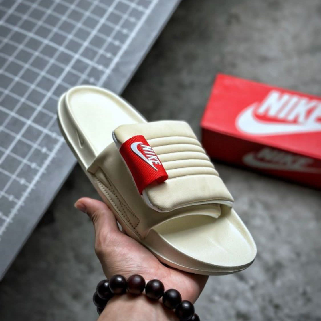 Nike slides first copy on sale