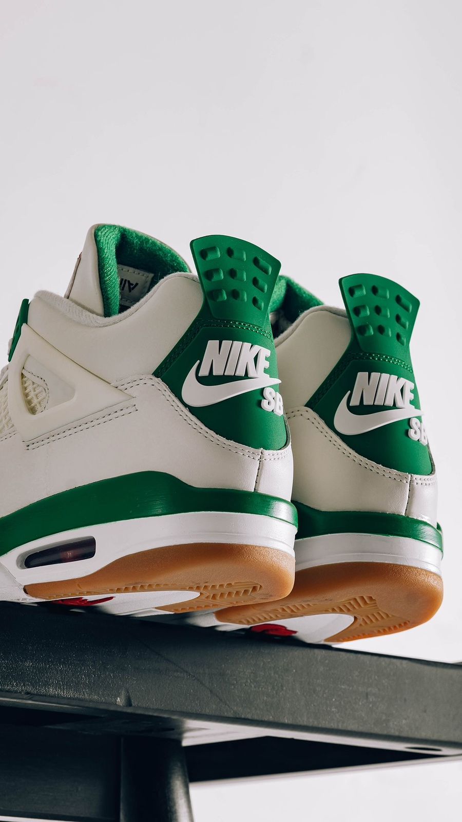 Nike Air Jordan Retro 4 SB Pine Green first copy shoes