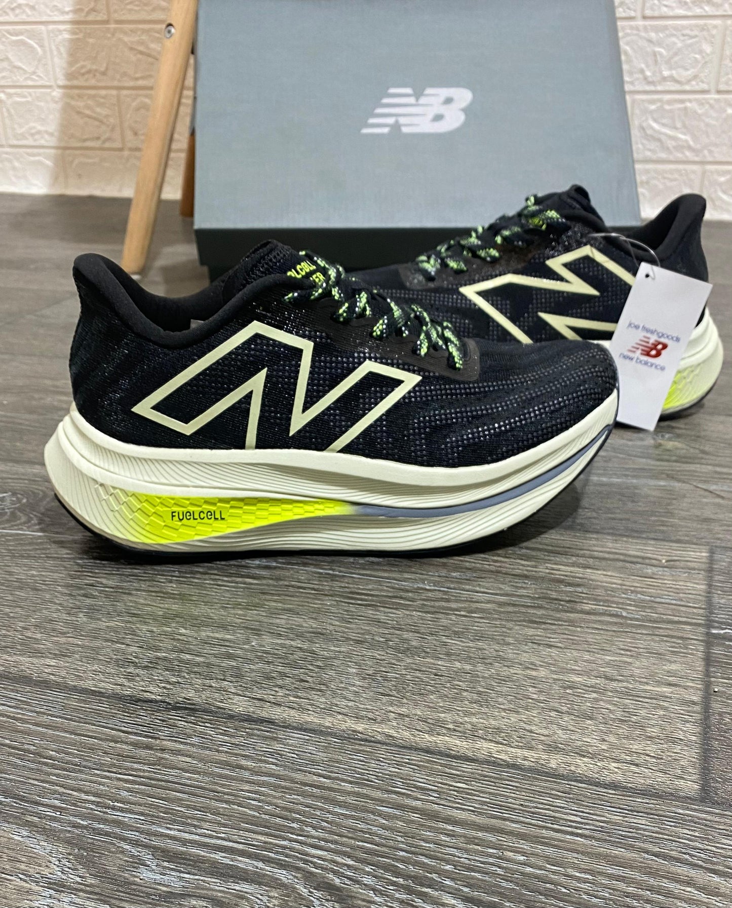 NEW BALANCE SUPERCOMP V2 First Copy Shoe