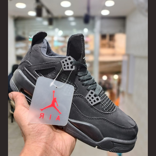 Pin by K14 on Shoes  Supreme shoes, Nike shoes jordans, Jordan shoes retro